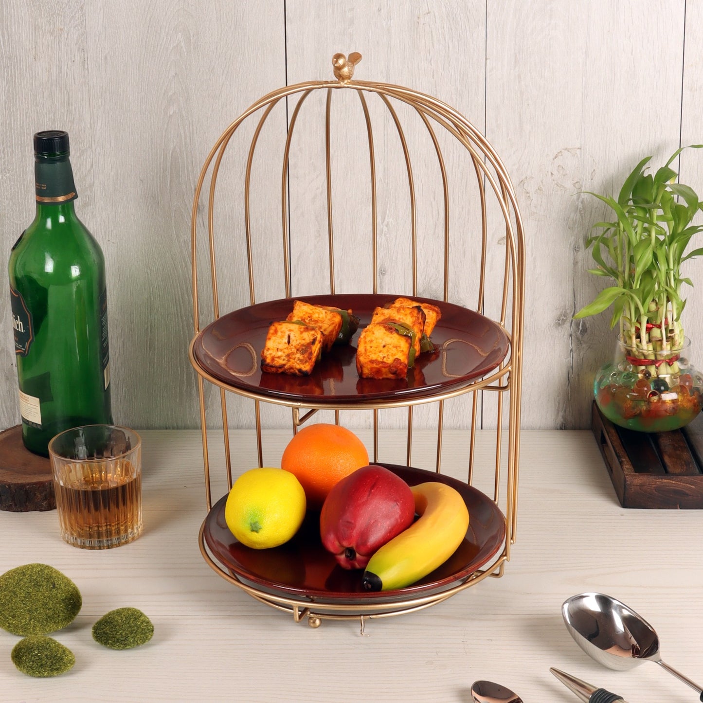 Two Layer Cage Ceramic Platter with Green Plates