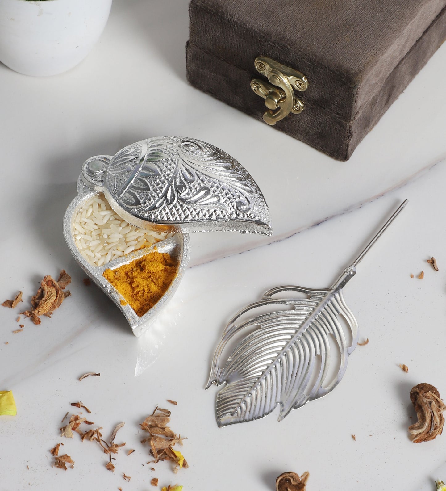 Leaf Aluminum Roli Chawal