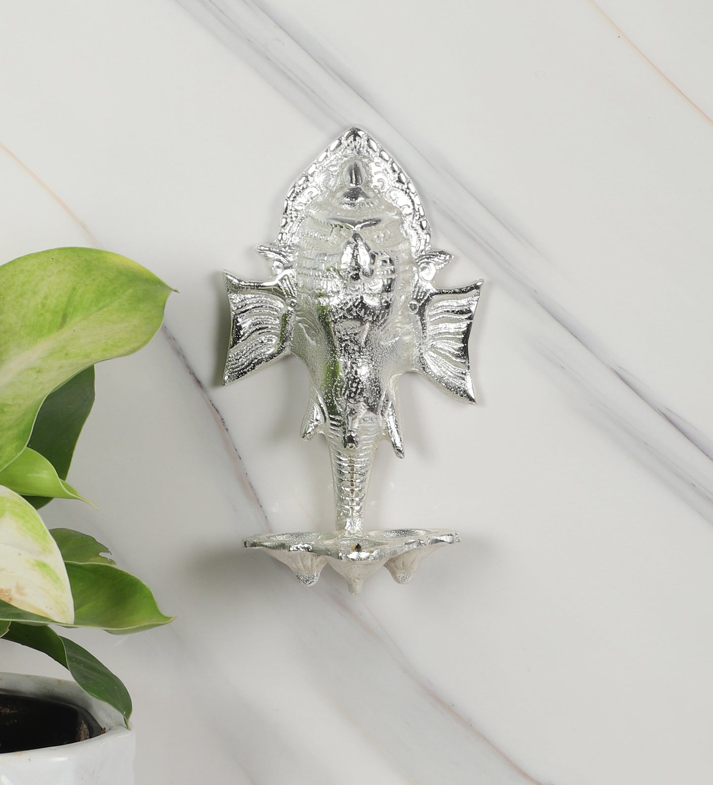 Wall Silver ALuminum Elephant DIa