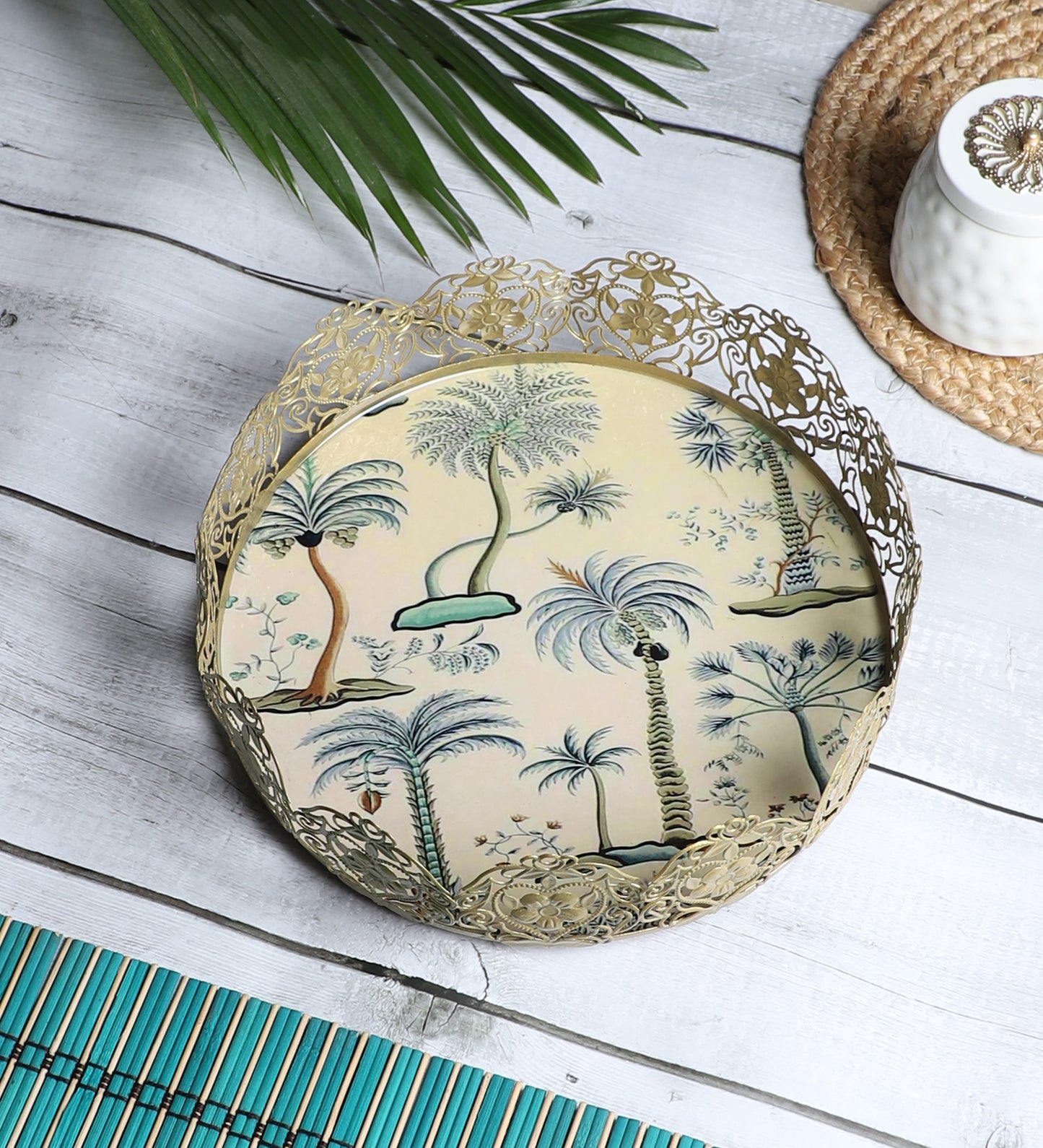 White & Green Tray