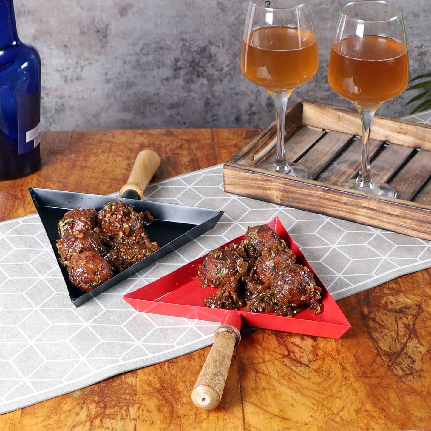 Khurpi Platter Set